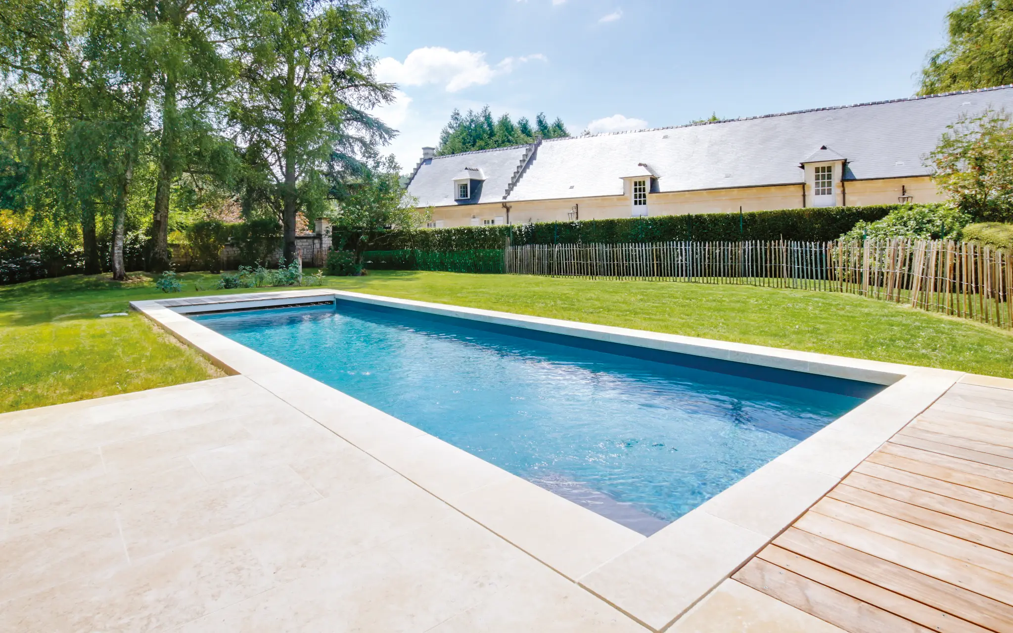 Pool im Garten in Erfurt