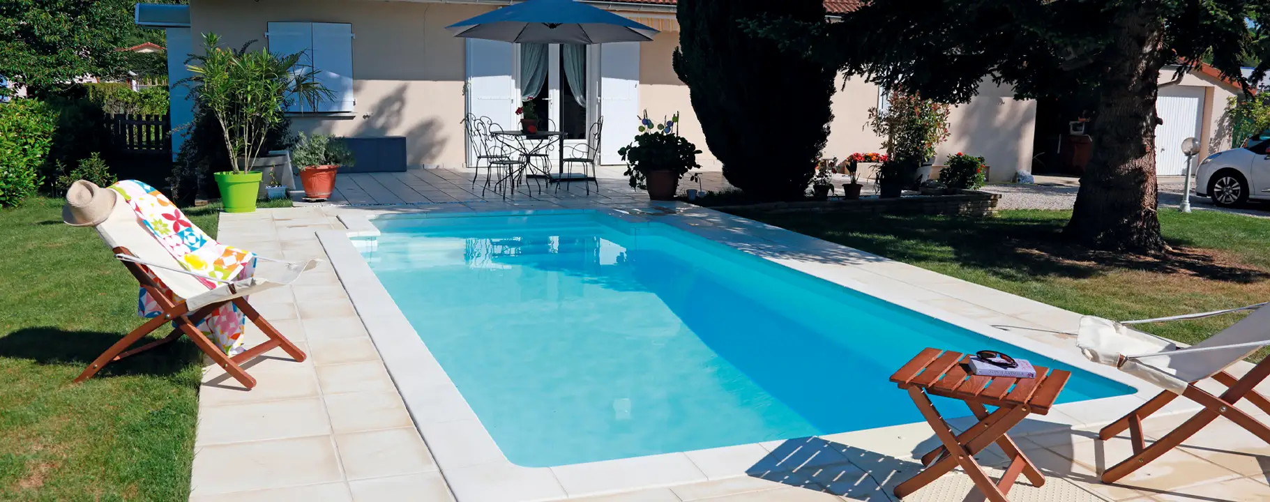 Swimmingpool von einem regionalen Desjoyaux Händler