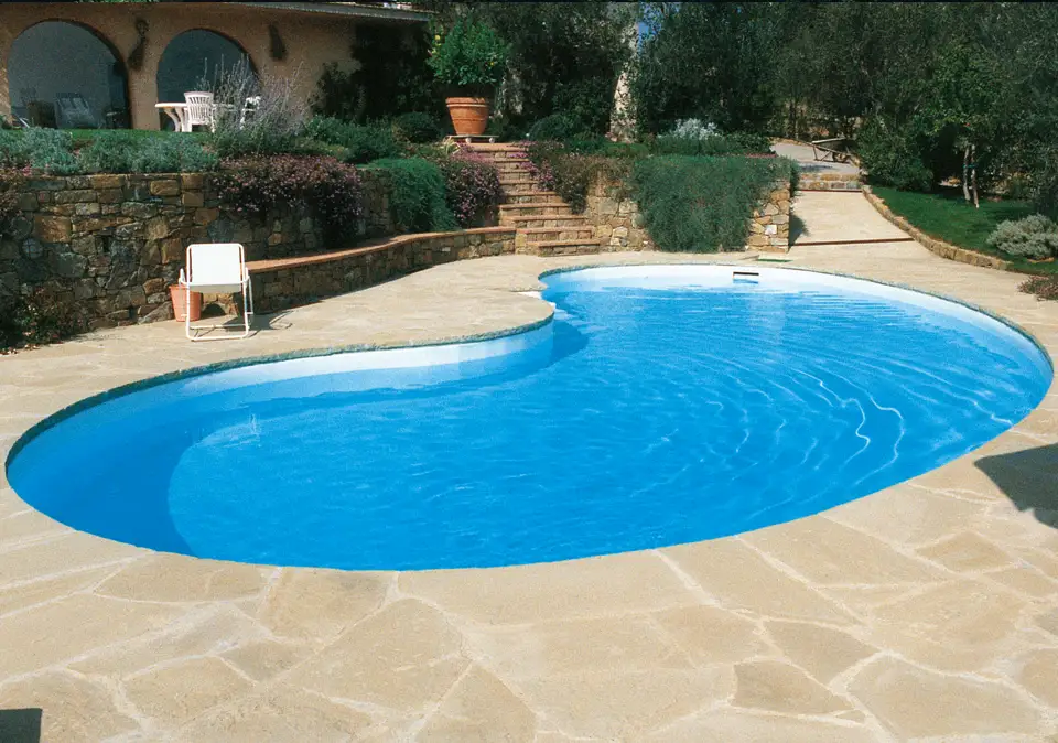 Individueller Gartenpool